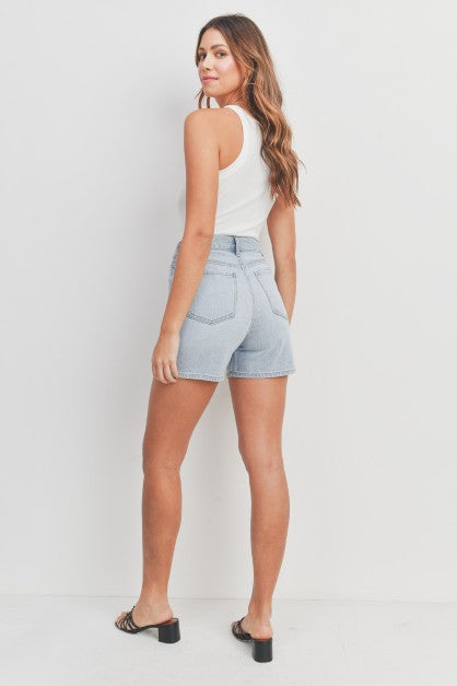 Criss Cross Short