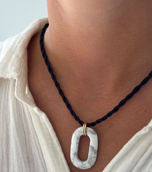 ALV Jewels Stone on Cord Necklace